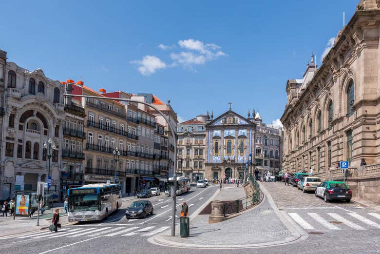 I dintorni della stazione di São Bento